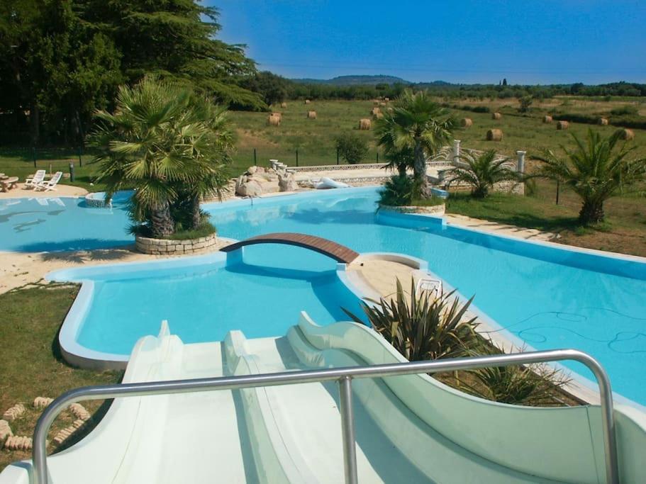 Domaine Mas Begon Villa Aigues-Vives  Екстериор снимка